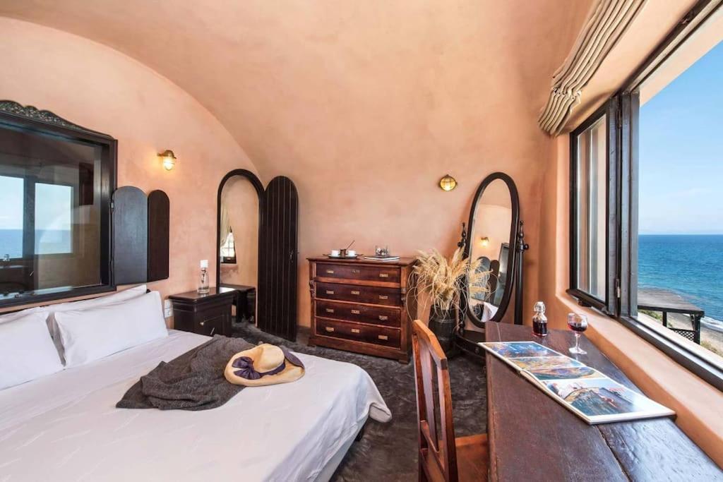 Ramni House: Private Villa With Pool By The Sea イア エクステリア 写真